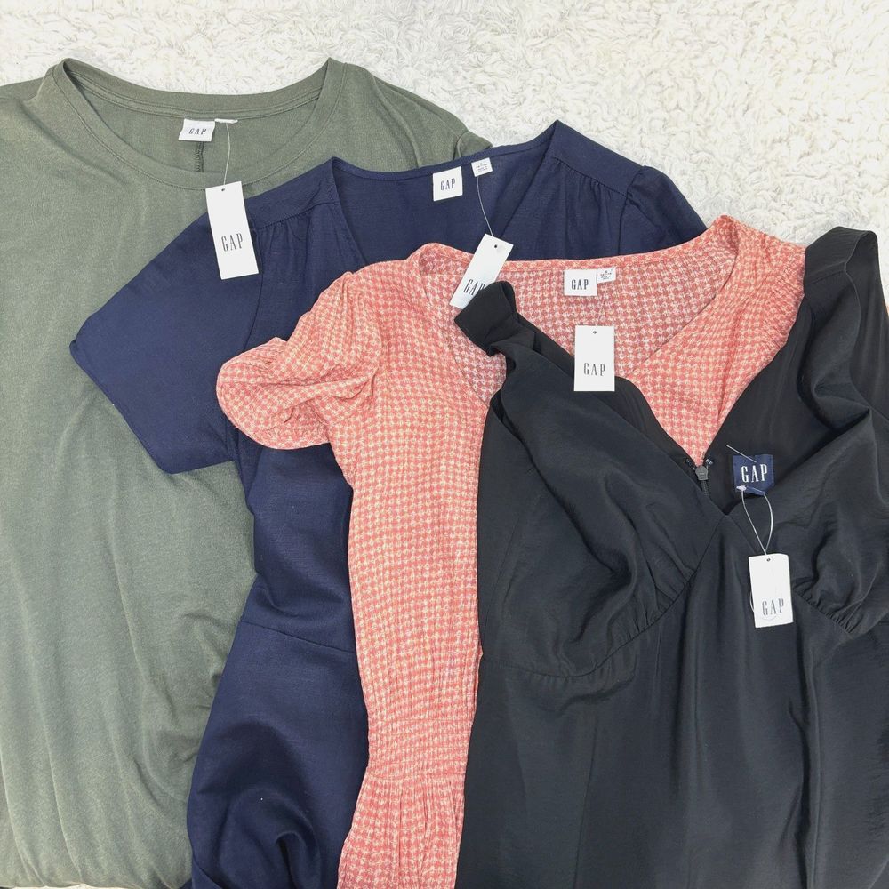 NWT GAP Lot of 4 Dresses Women's Sz S Petite See Photos for Individual Pictures